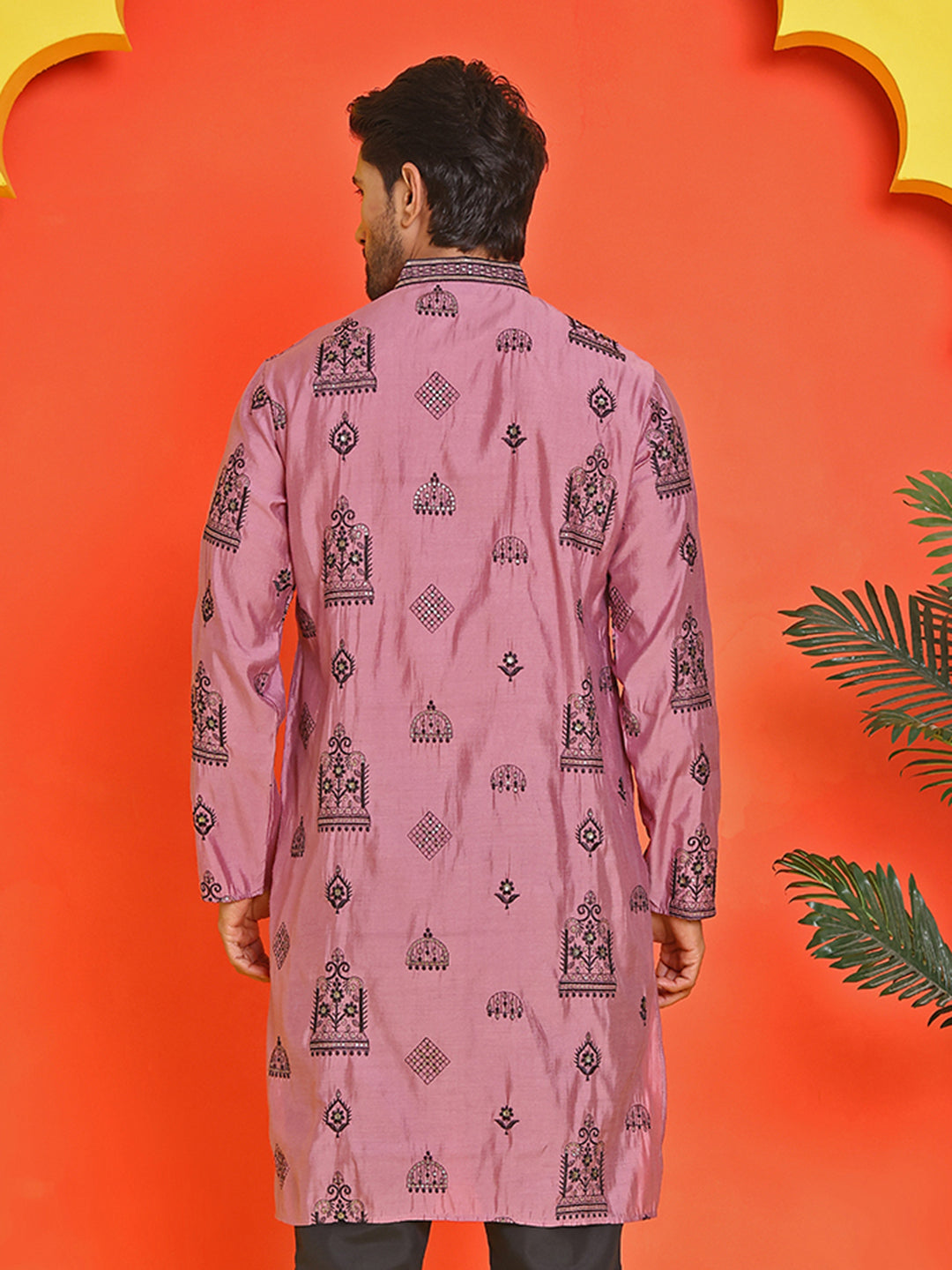 Embroidered Silk Blend Kurtas ( KO 5234 Magenta )