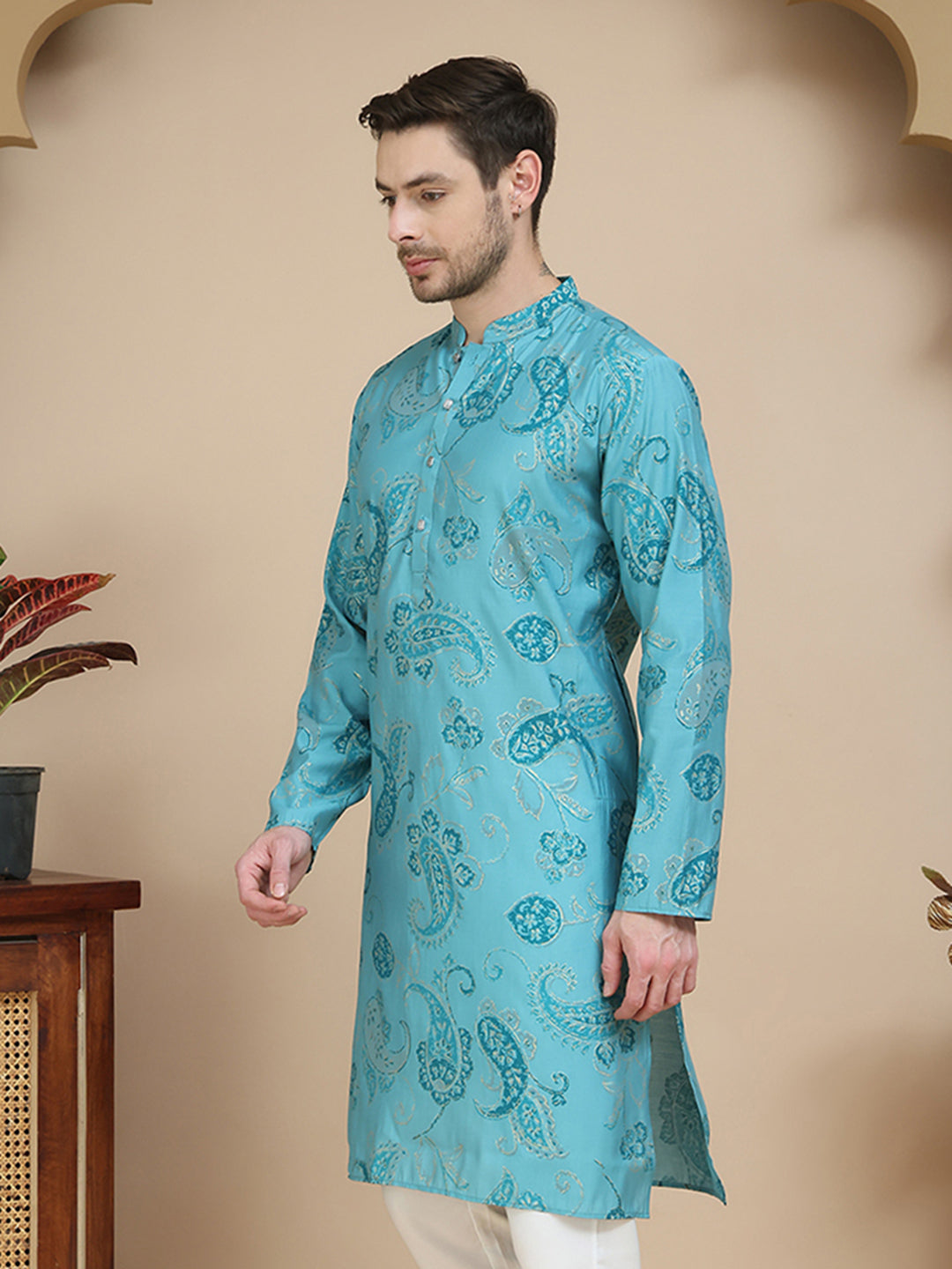 Stylish Blue Kurtas with Artistic Teal Paisley Print ( KO 5242 Blue )