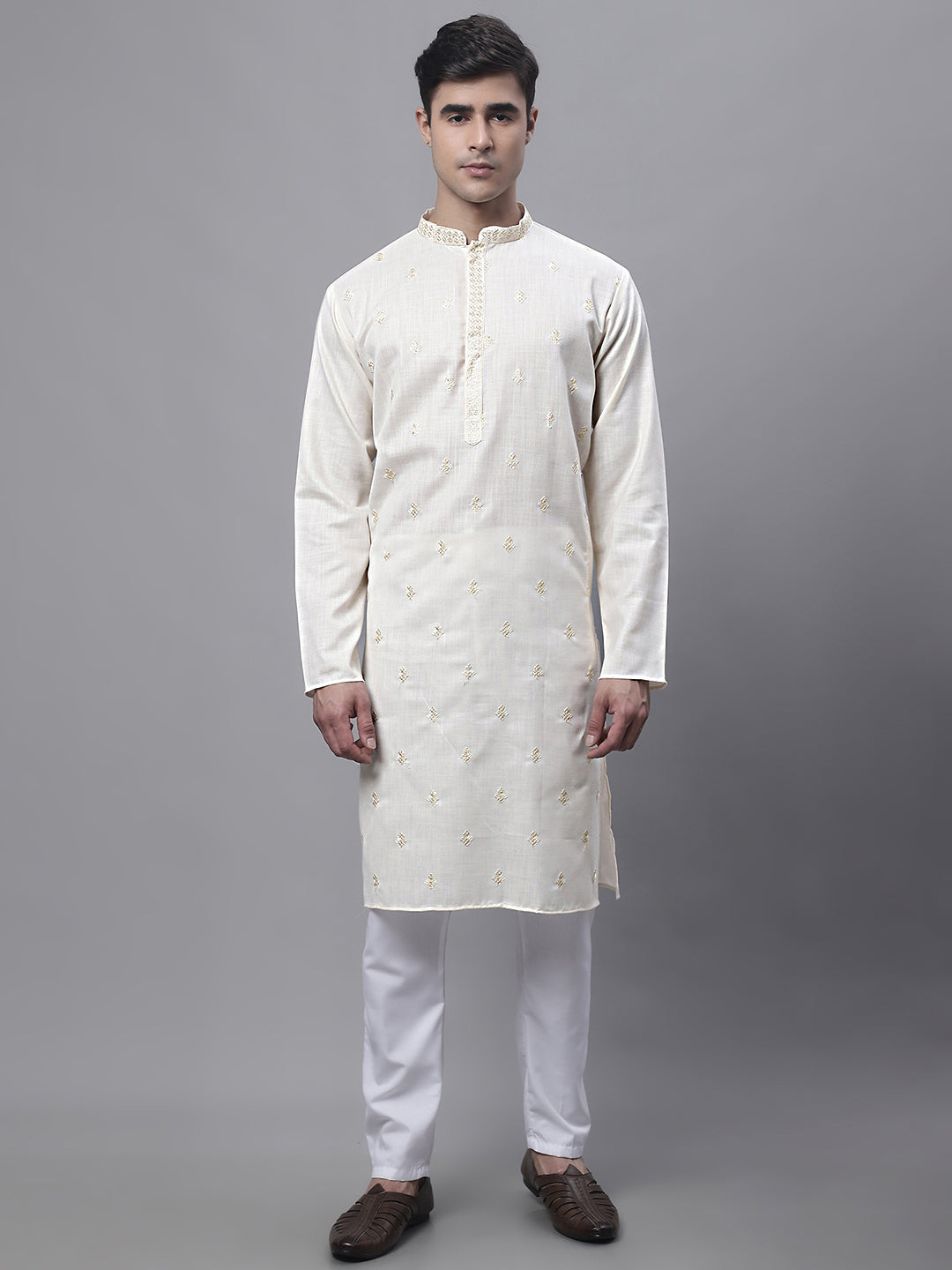 Men's White Embroidered Straight Kurtas
