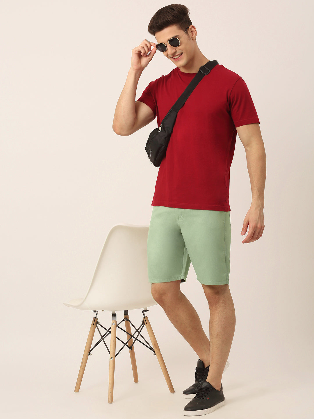 Indian Needle Men's Casual Cotton Solid Shorts ( SGP 153Pista-Green )
