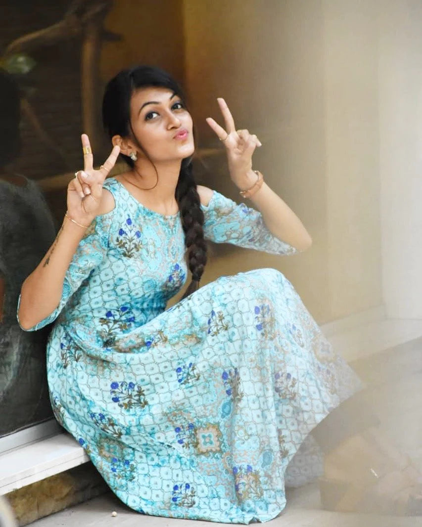 Women Blue Printed A-Line Kurta - Jompers