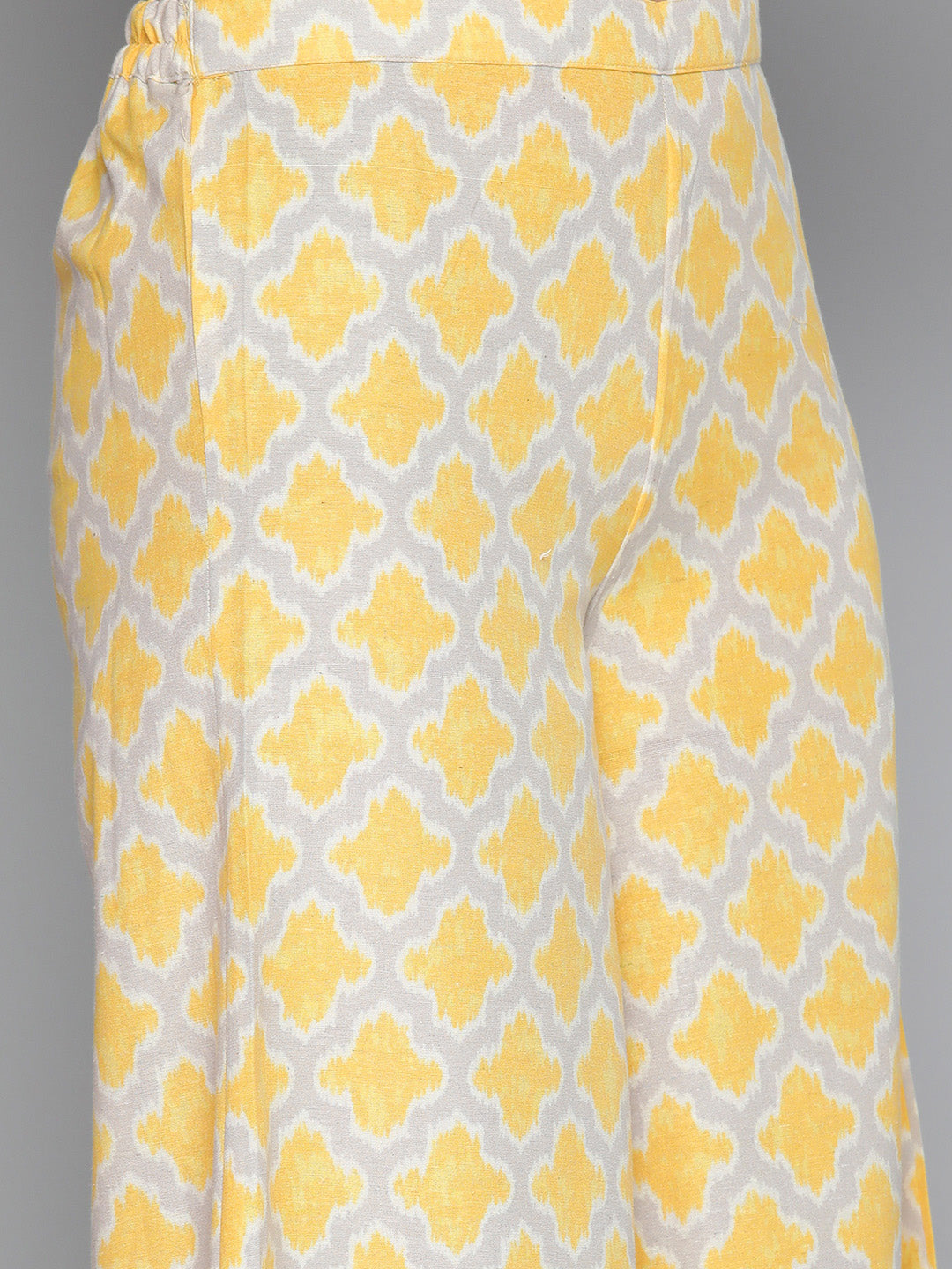 Jompers Women Ethnic Motifs Printed Kurta with Palazzos ( JOKPL 1498 Yellow )