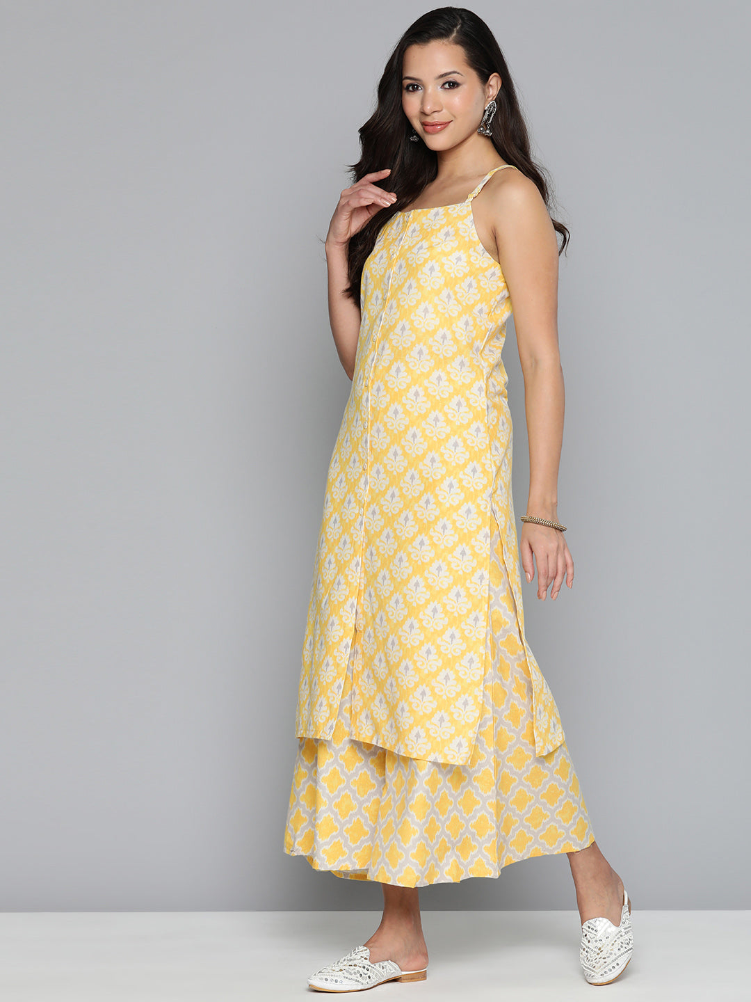 Jompers Women Ethnic Motifs Printed Kurta with Palazzos ( JOKPL 1498 Yellow )