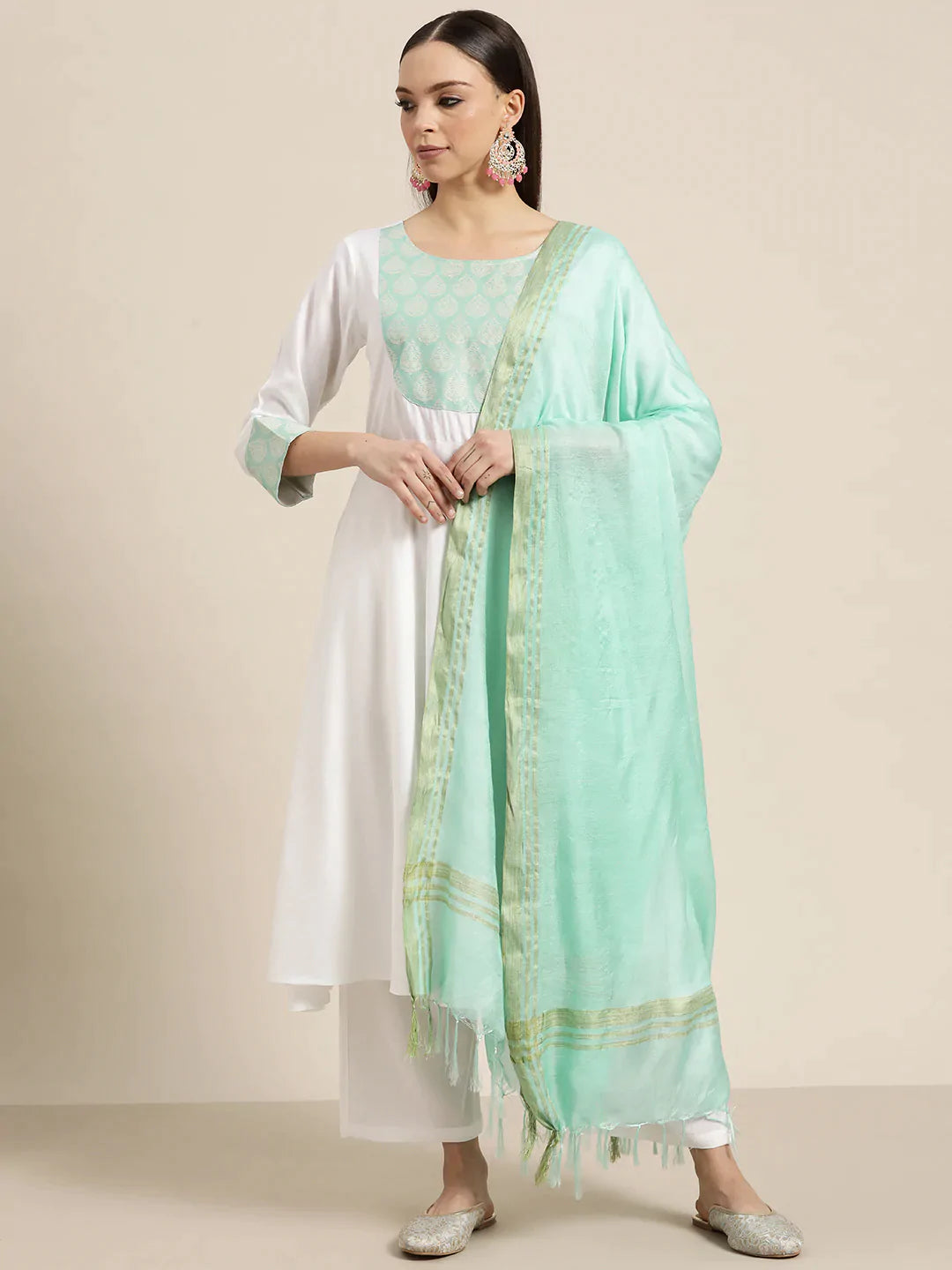 Women Yoke Design Jacquard Kurta with Palazzos & Dupatta ( JOKPL D20F 1483 Off-White )