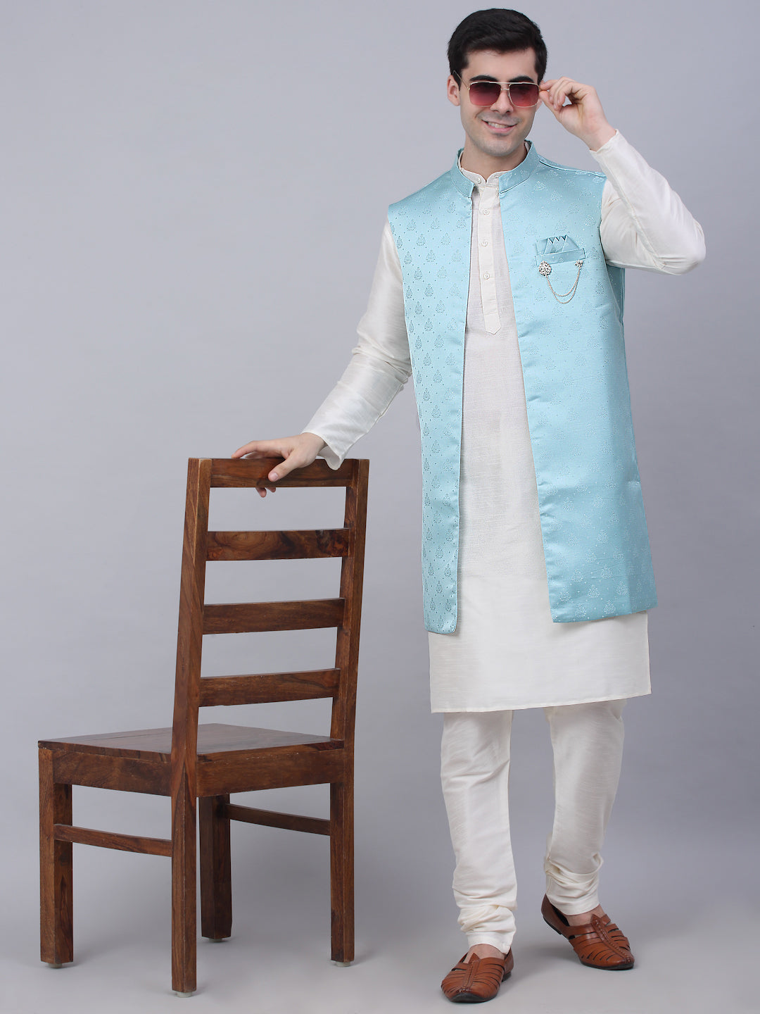 Men's Solid Kurta Pyjama With Shrug Jacket ( JOKPWCS W-D 4068Sky )
