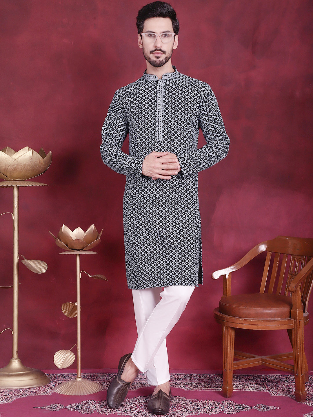 Men's Sequins Embroidered Kurta Pyjama Set main image 0