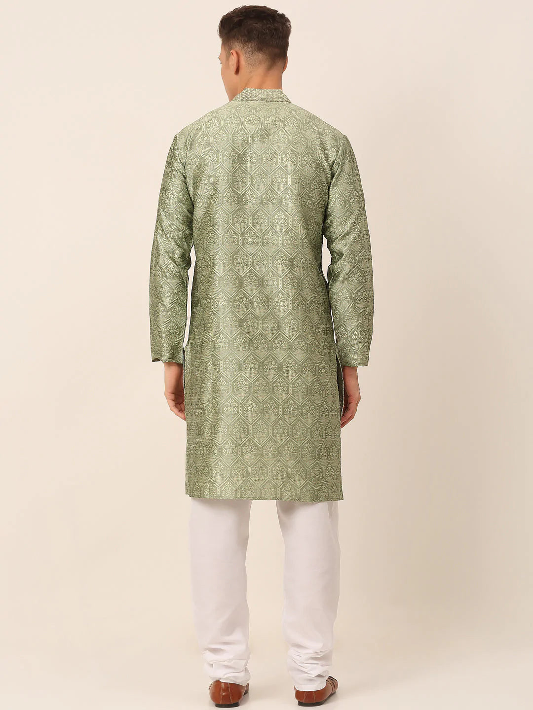 Men's Silk Blend Collar Embroidered Kurta Pyjama Set ( JOKP 662 Pista )