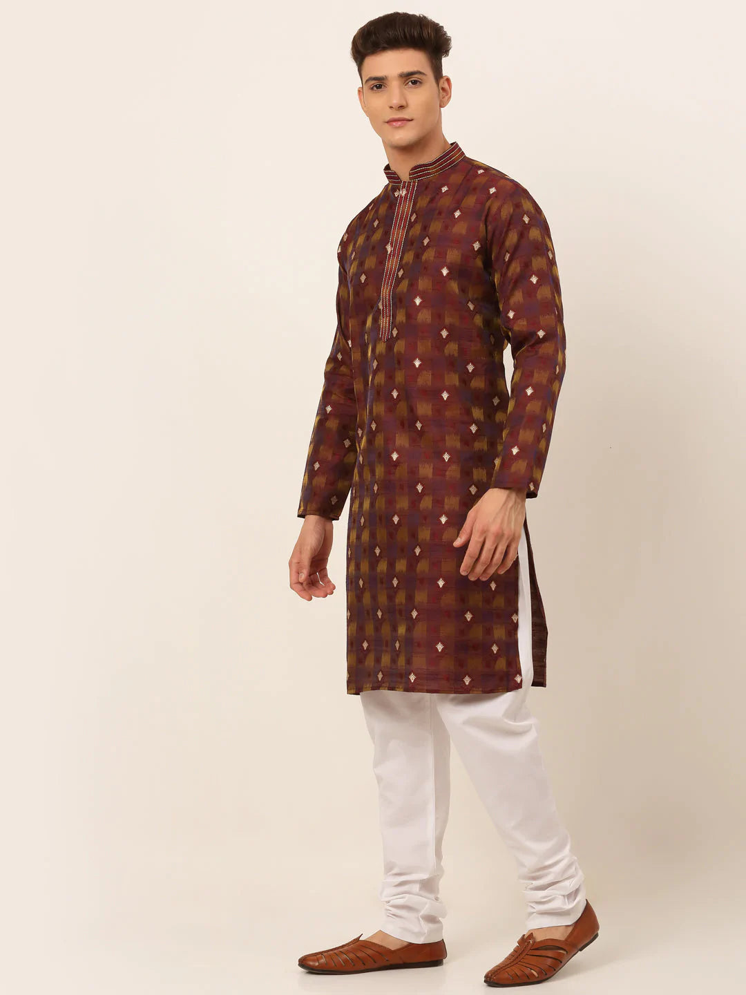 Jompers Men's Maroon Collar Embroidered Woven Design Kurta Pajama ( JOKP 672 Maroon )