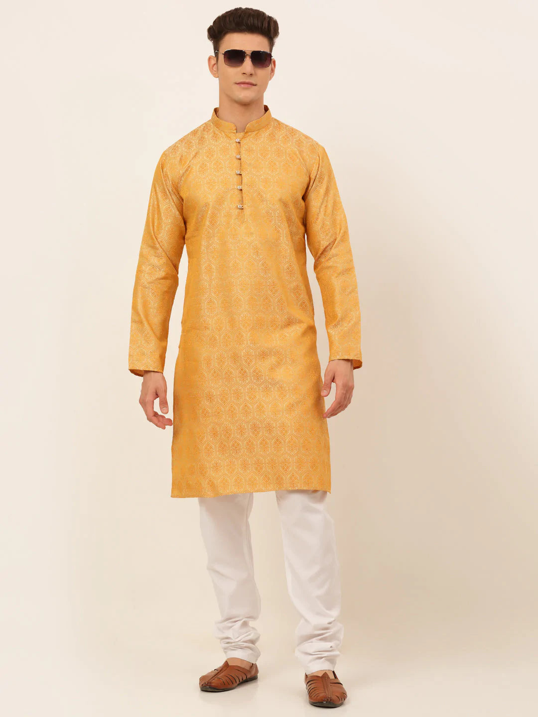 Jompers Men's Silver and Golden Woven Design Kurta Pajama ( JOKP 674 Golden )