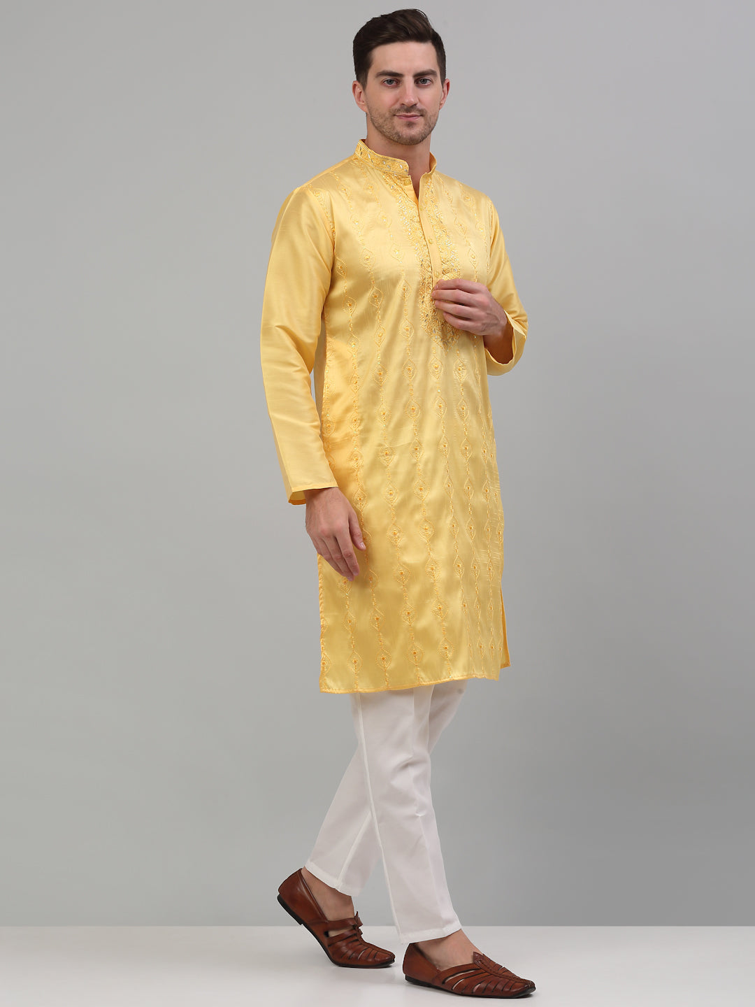 Men's Yellow Embroidered Kurta with Pyjama.