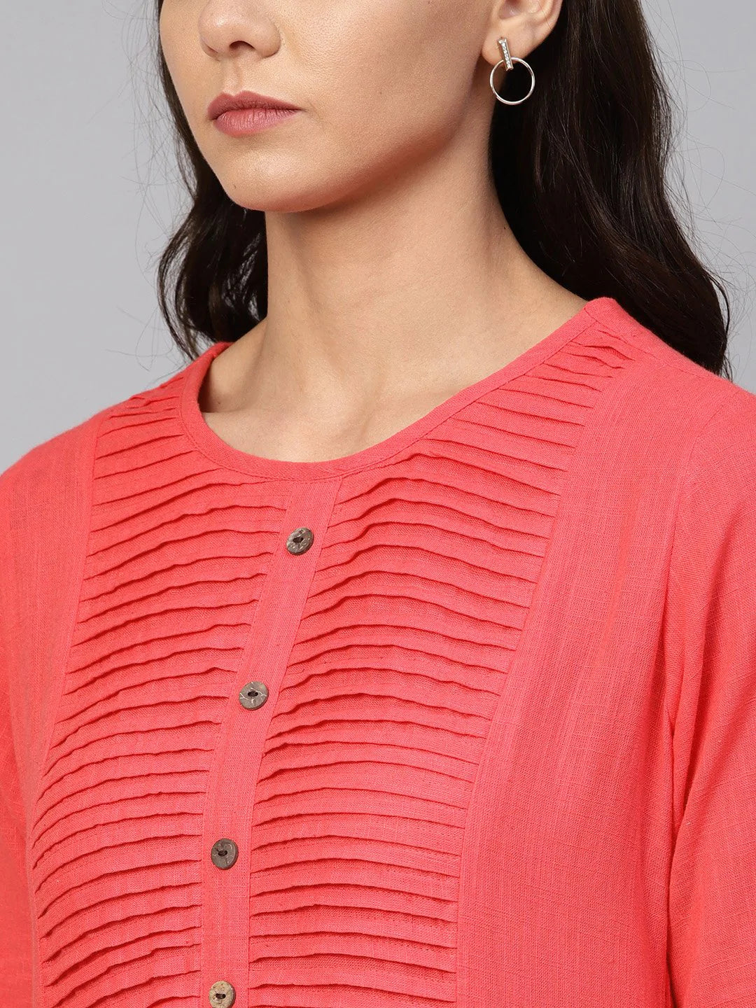 Jompers Women Peach Cotton Straight Kurta with Pintucks ( JOK 1236 Peach )