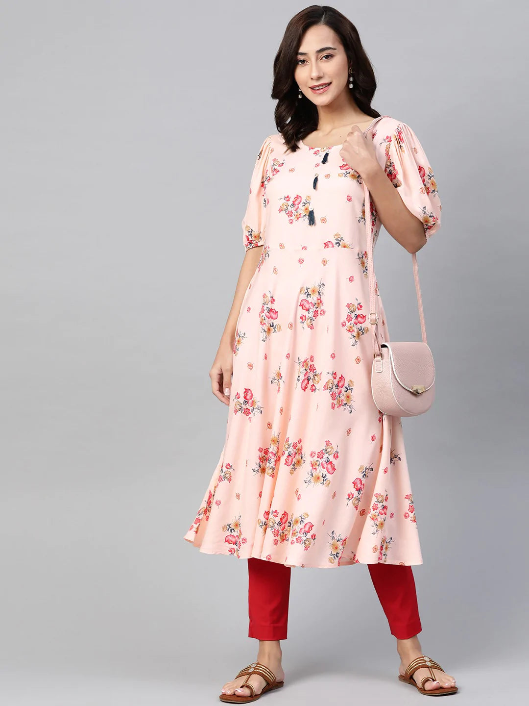 Jompers Women Pink & Red Floral Printed A-Line Kurta ( JOK 1378 Peach )