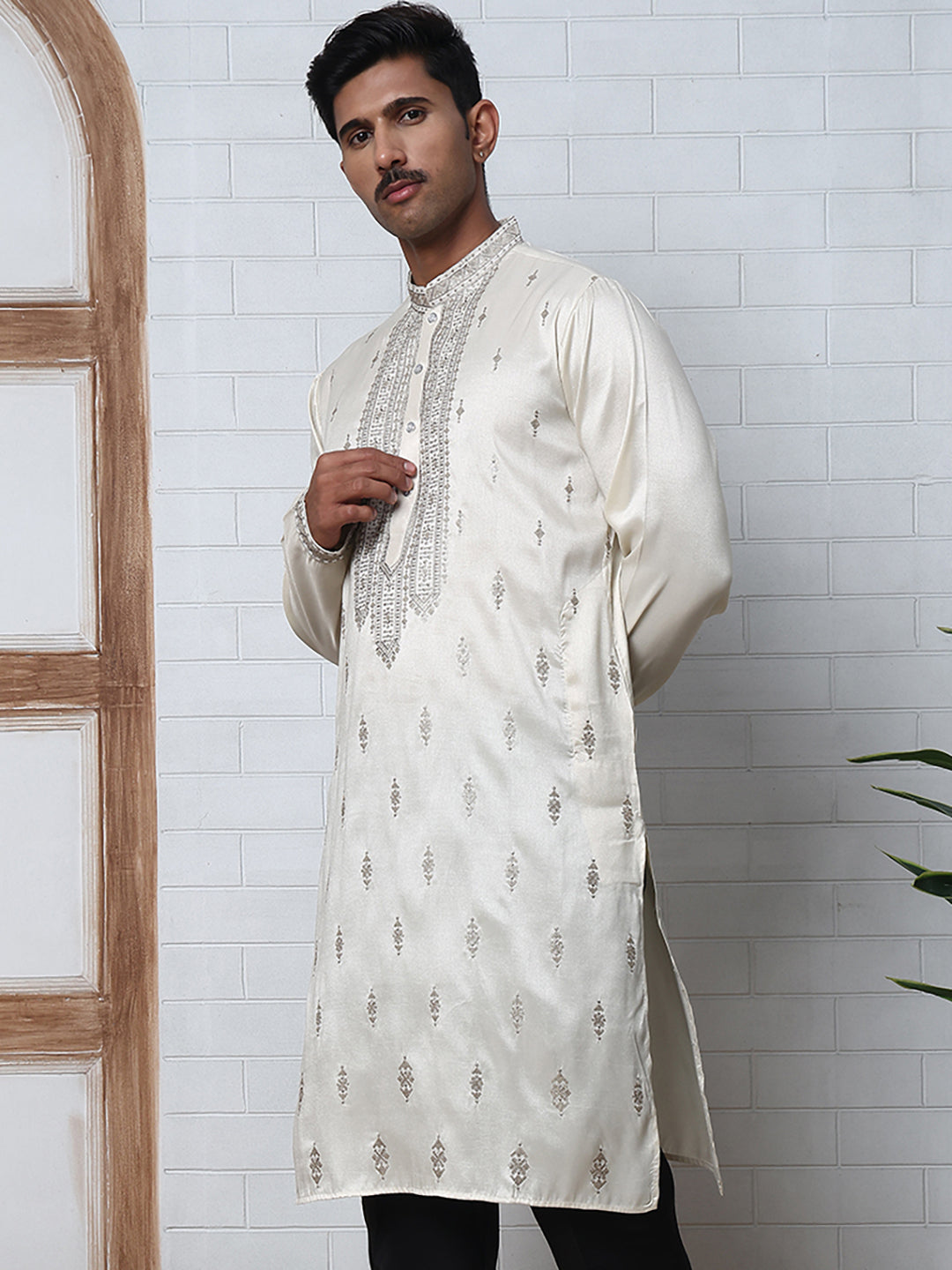 Silk Blend Ethnic Embroidered Kurtas ( ANMKO 296Off-White )
