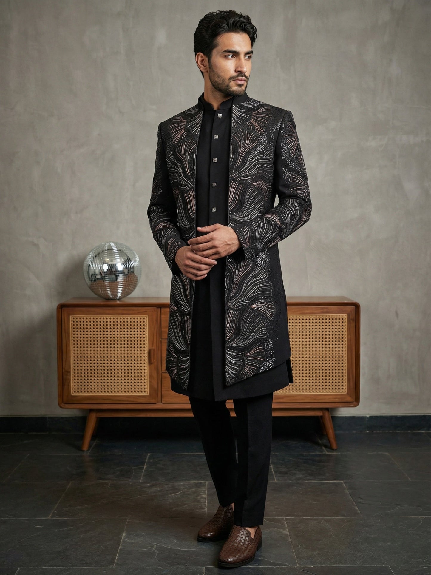 Men Black Embroidered Indo-Western Set ( 50JIND 121Black S )