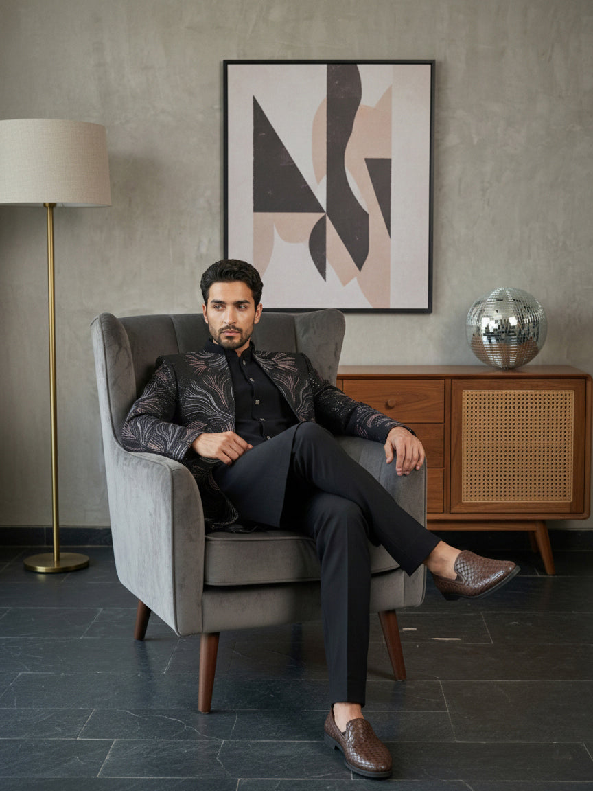 Men Black Embroidered Indo-Western Set ( 50JIND 121Black S )