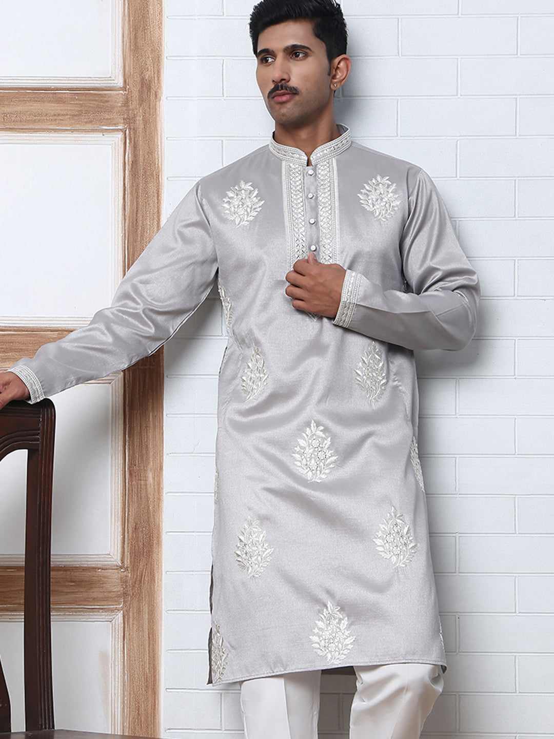 Men’s Silk Blend Ethnic Embroidered Kurta (65KO 5329 Silver ) [FF] [B-1-2]