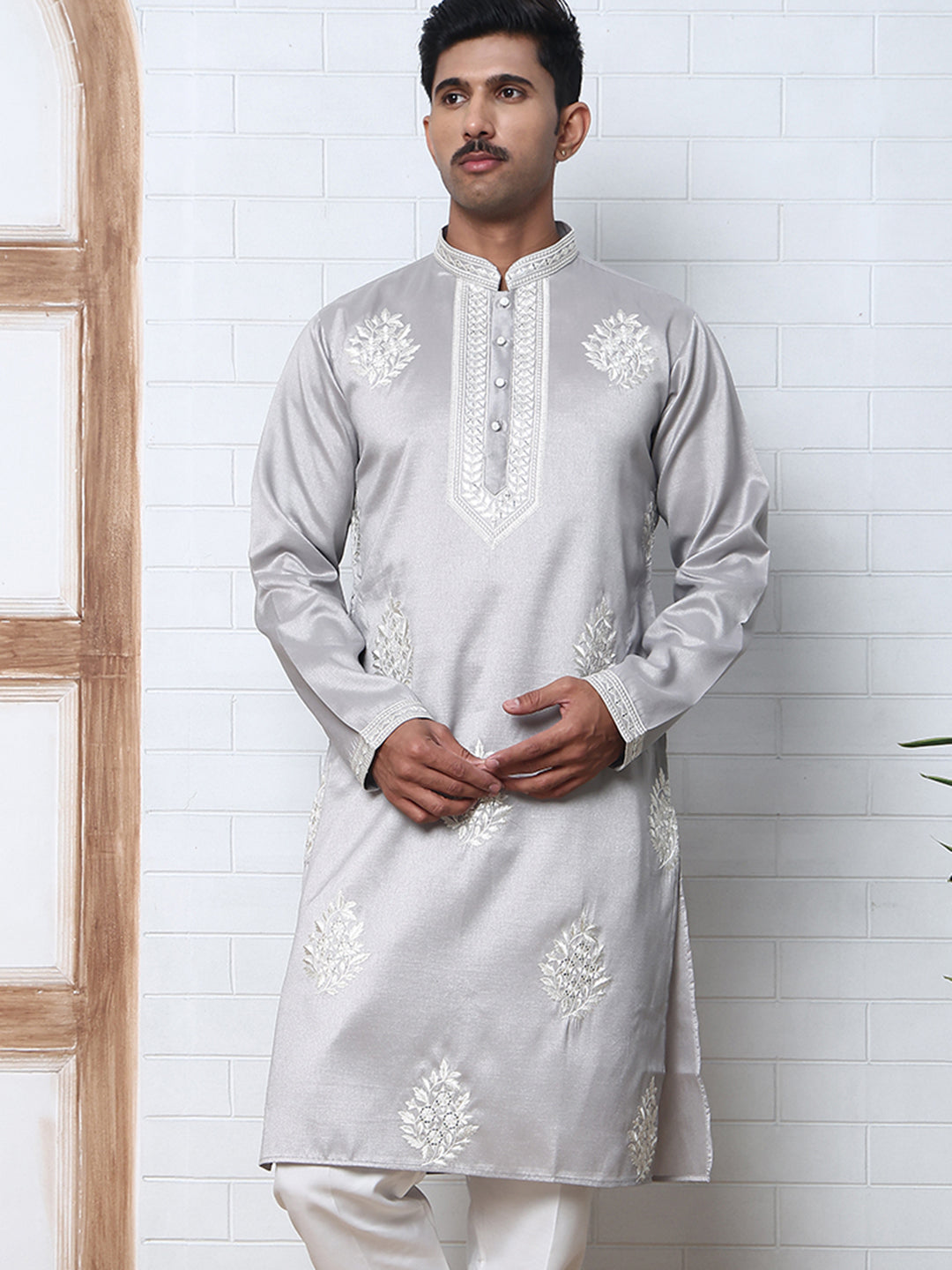 Men’s Silk Blend Ethnic Embroidered Kurta (65KO 5329 Silver ) [FF] [B-1-2]