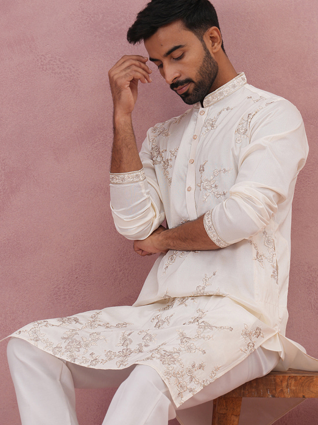 Men’s Silk Blend Embroidered Kurta (65KO 5391 White ) [FF] [B-1-1-2]