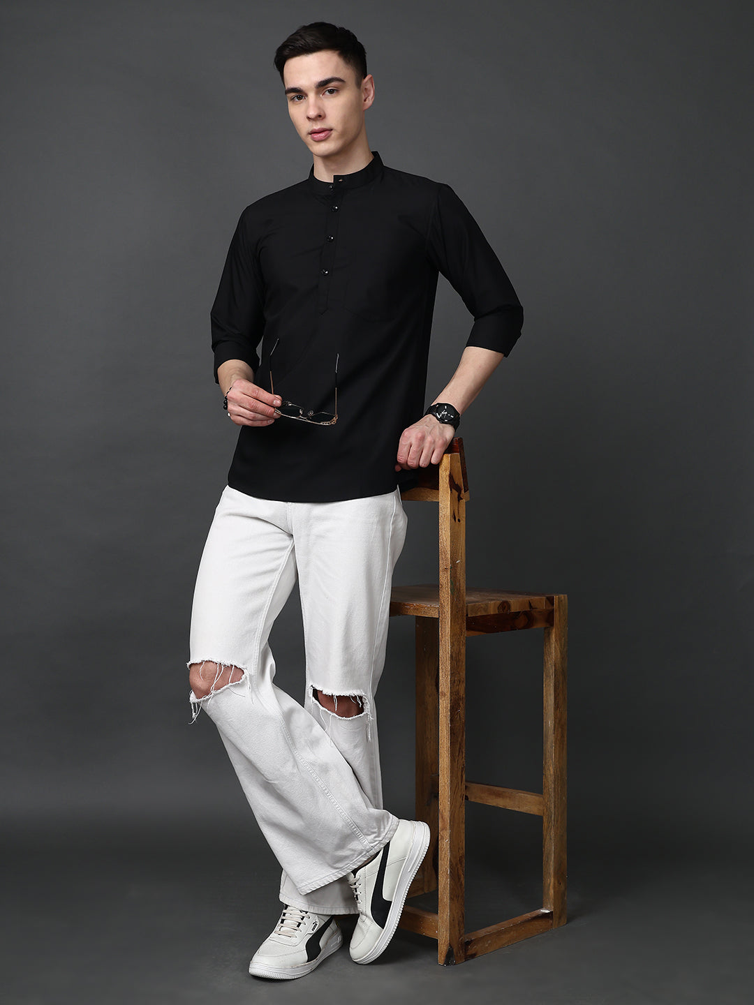 Black Casual Solid Short Kurta ( ANMSK 5397Black )
