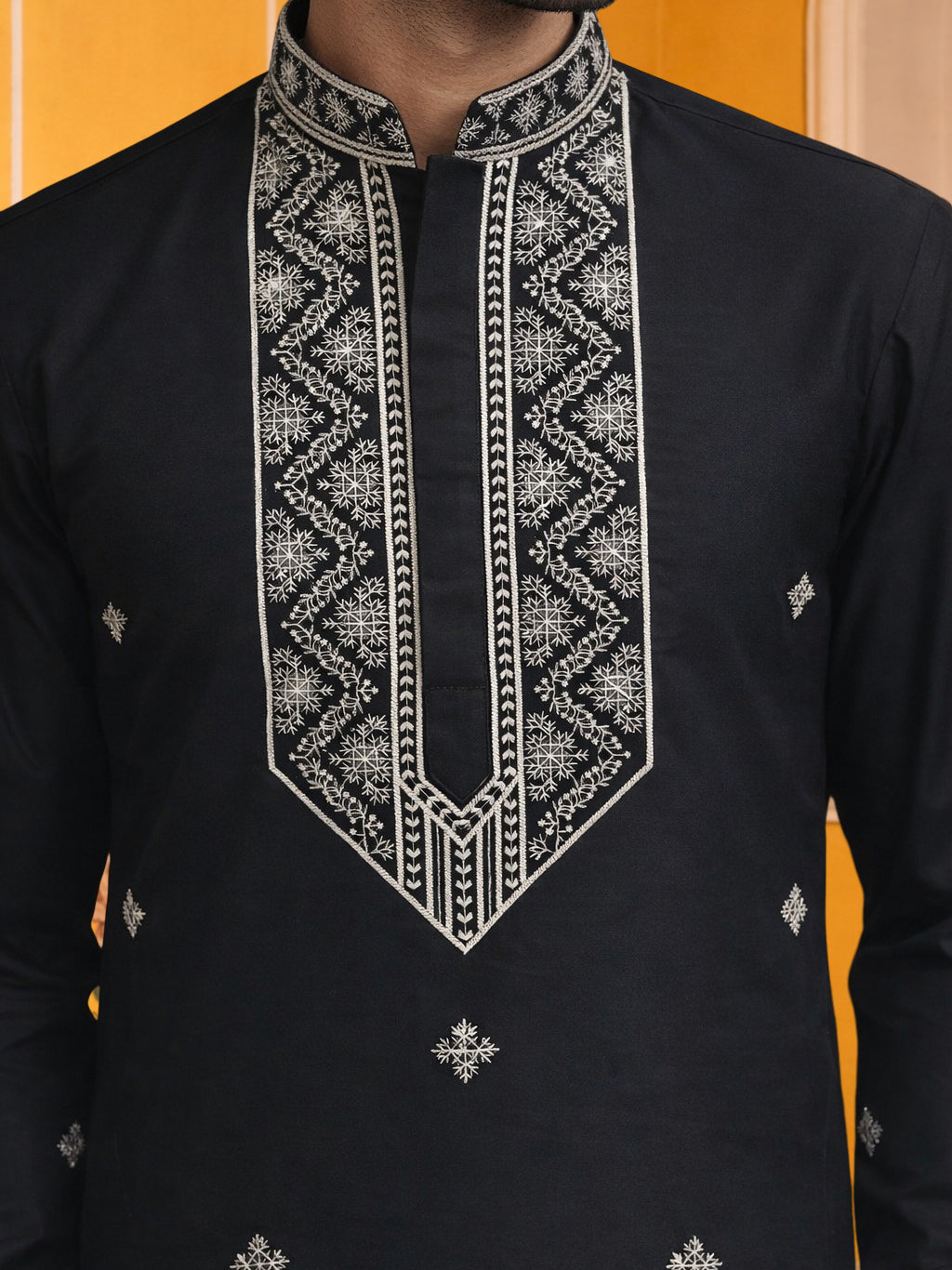 Embroidered Silk Blend Straight Kurta ( 65KO 5462Black S ) [FF] [B-6]