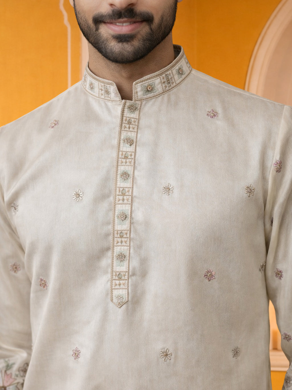 Men Silk Blend Embroidered Kurta ( 65KO 5466White S ) [FF] [Q-11-14]