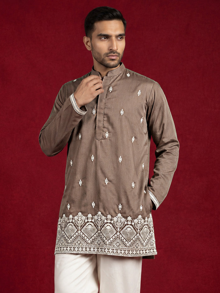 Cotton Blend Ethnic Embroidered Kurta ( 65KO 5611Brown )