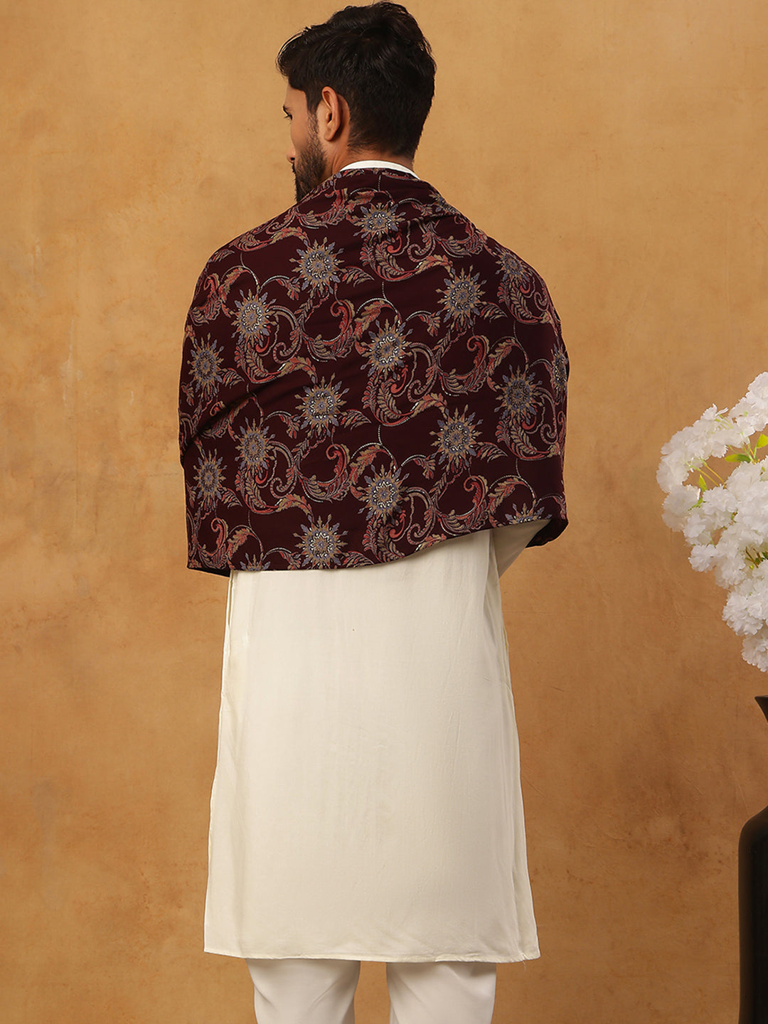 Traditional Silk Blend Kurta & Dupatta (65KO D 5433 White )