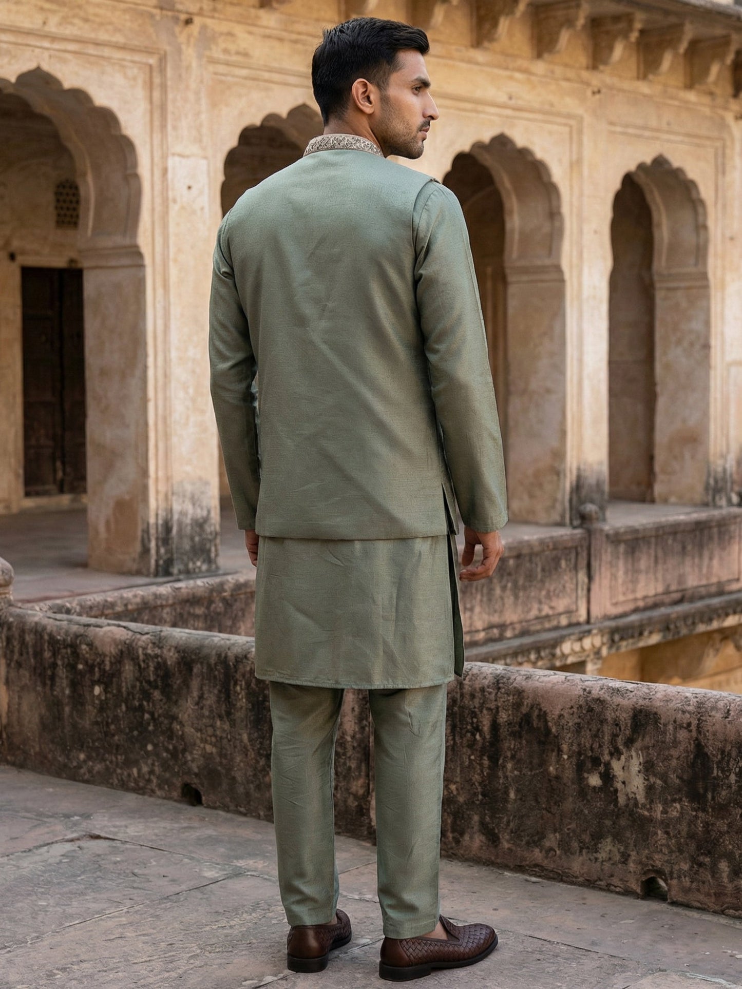 Men’s Kurta Pyjama with Embroidered Waistcoat ( 65KPWCS 5476Green )