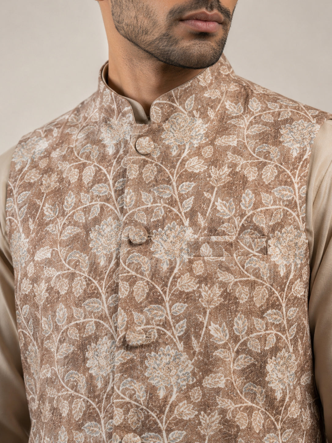 Men Embroidered Ethnic Nehru Jacket with Kurta & Pyjama Set ( 65KPWC 5586BG 4165Beige )