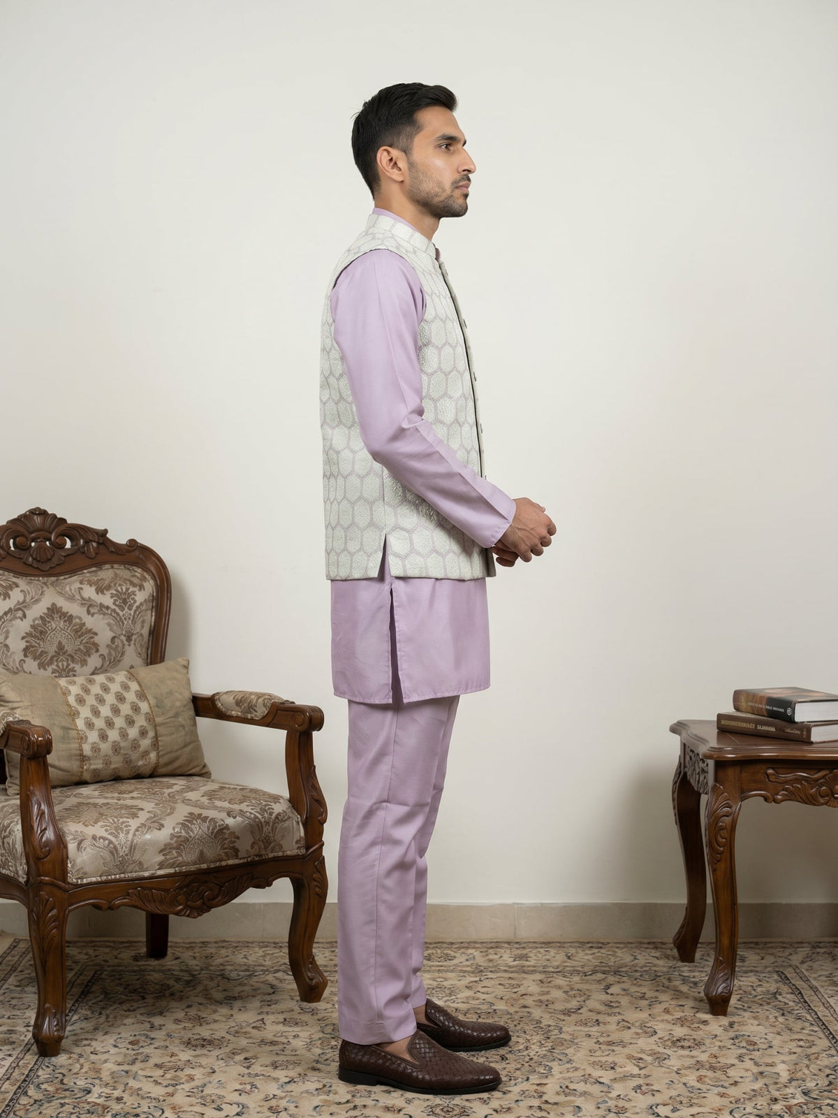 Men Embroidered Cotton Blend Nehru Jacket with Kurta Pyjama Set ( 65KPWC 5586L 4171Off-White )