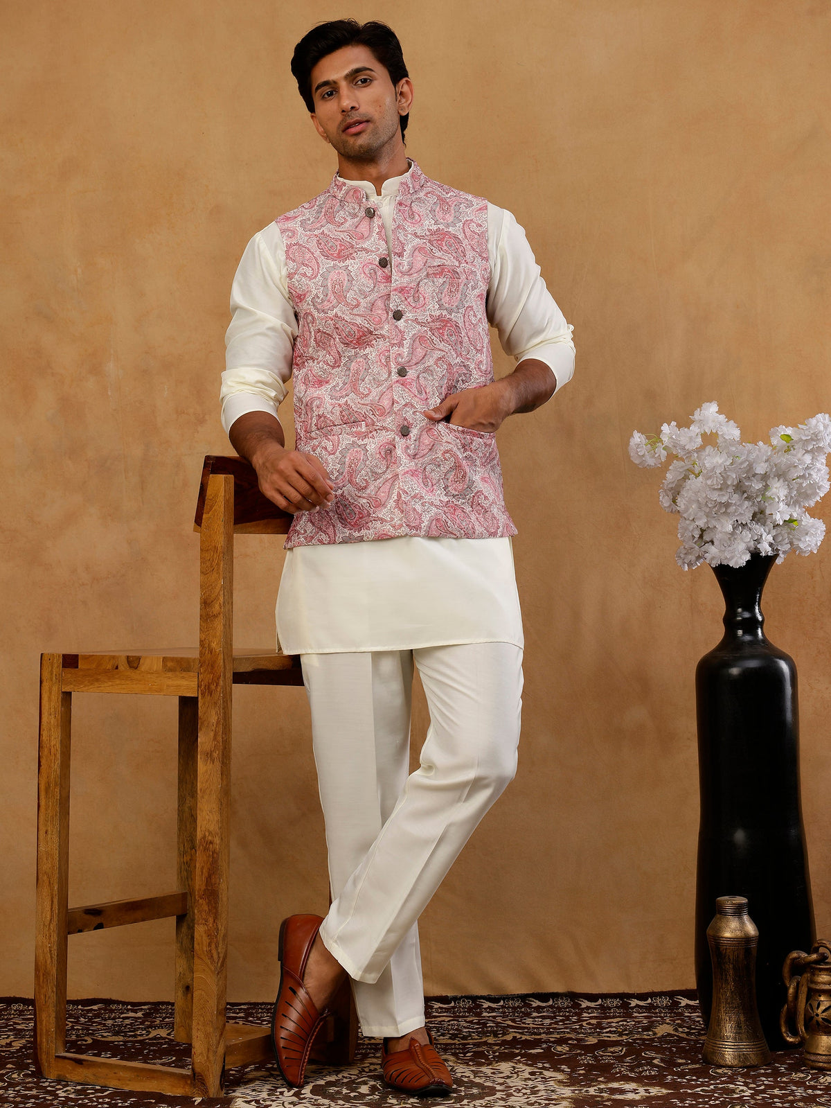 Men Embroidered Ethnic Nehru Jacket with Kurta & Pyjama Set ( 65KPWC 5586W E 4164 Peach )