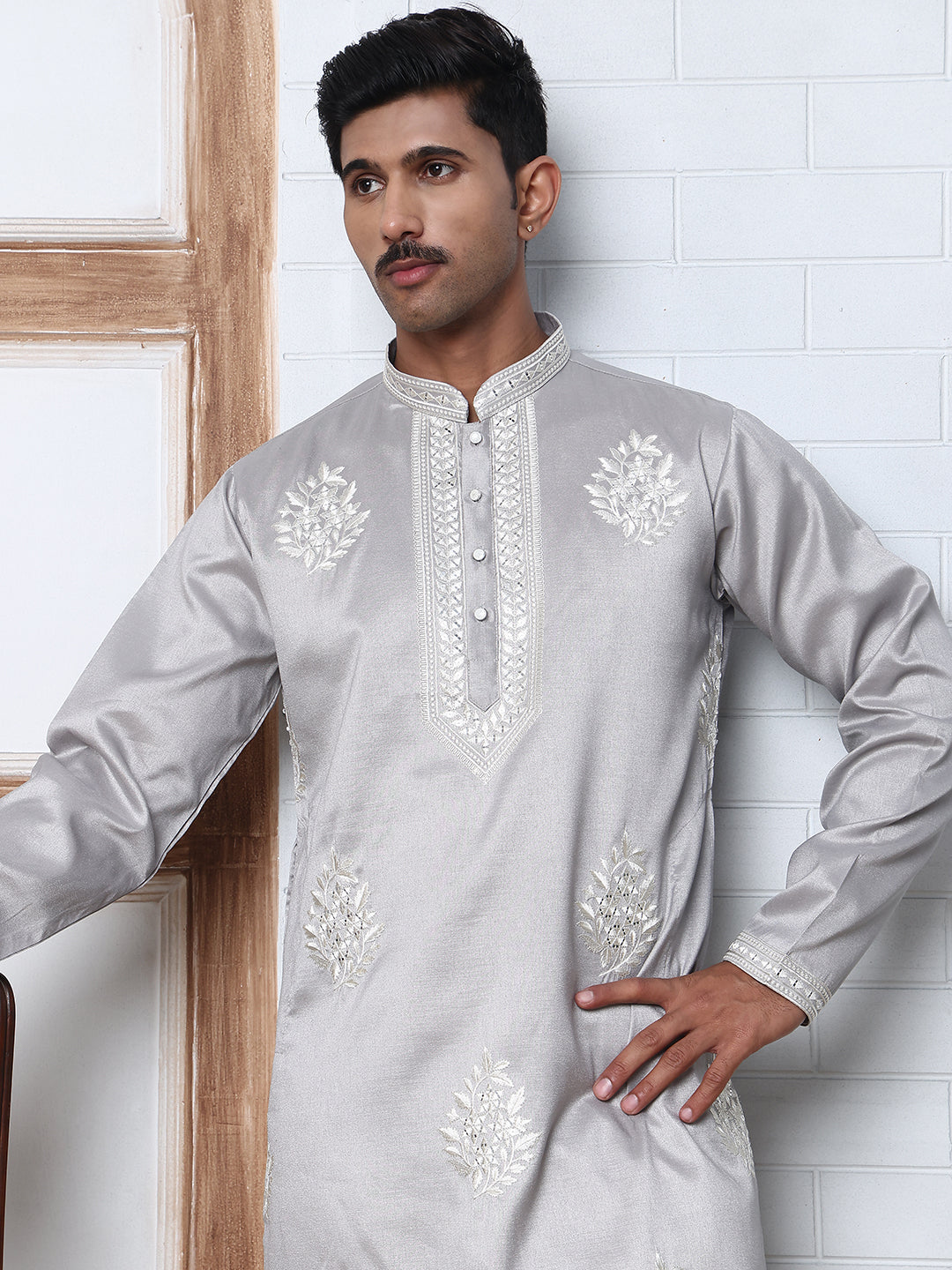 Men’s Silk Blend Ethnic Embroidered Kurta Pyjama (65KP P 5329 Silver ) [FF] [B-1-2]