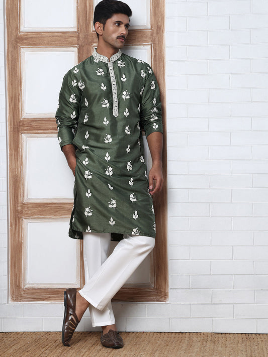 Men’s Embroidered Silk Blend Kurta Pyjama ( 65KP P 5347 P 5347Olive ) [FF] [B-1-2]