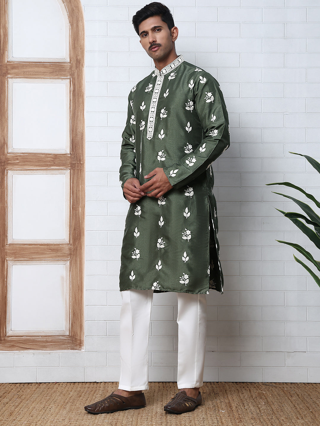 Men’s Embroidered Silk Blend Kurta Pyjama ( 65KP P 5347 P 5347Olive ) [FF] [B-1-2]