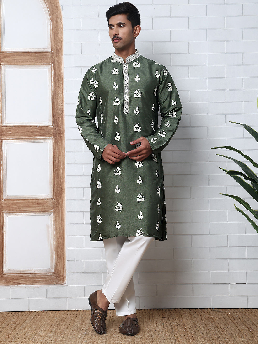 Men’s Embroidered Silk Blend Kurta Pyjama ( 65KP P 5347 P 5347Olive ) [FF] [B-1-2]