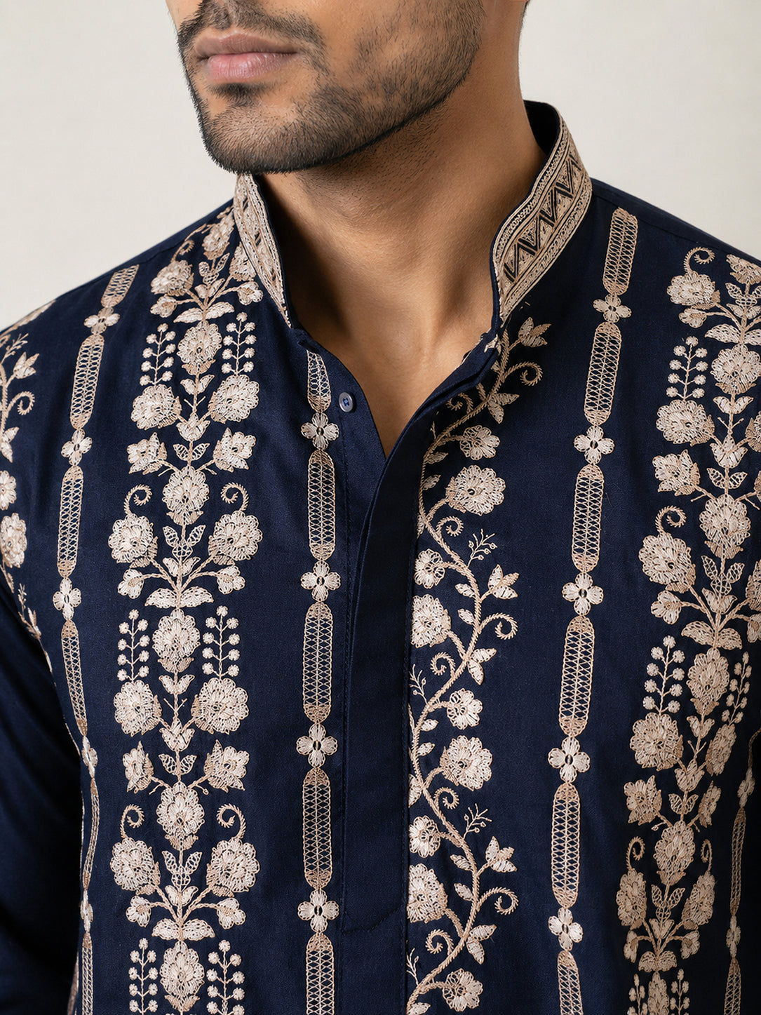 Men Silk Blend Embroidered Kurta Pyjama