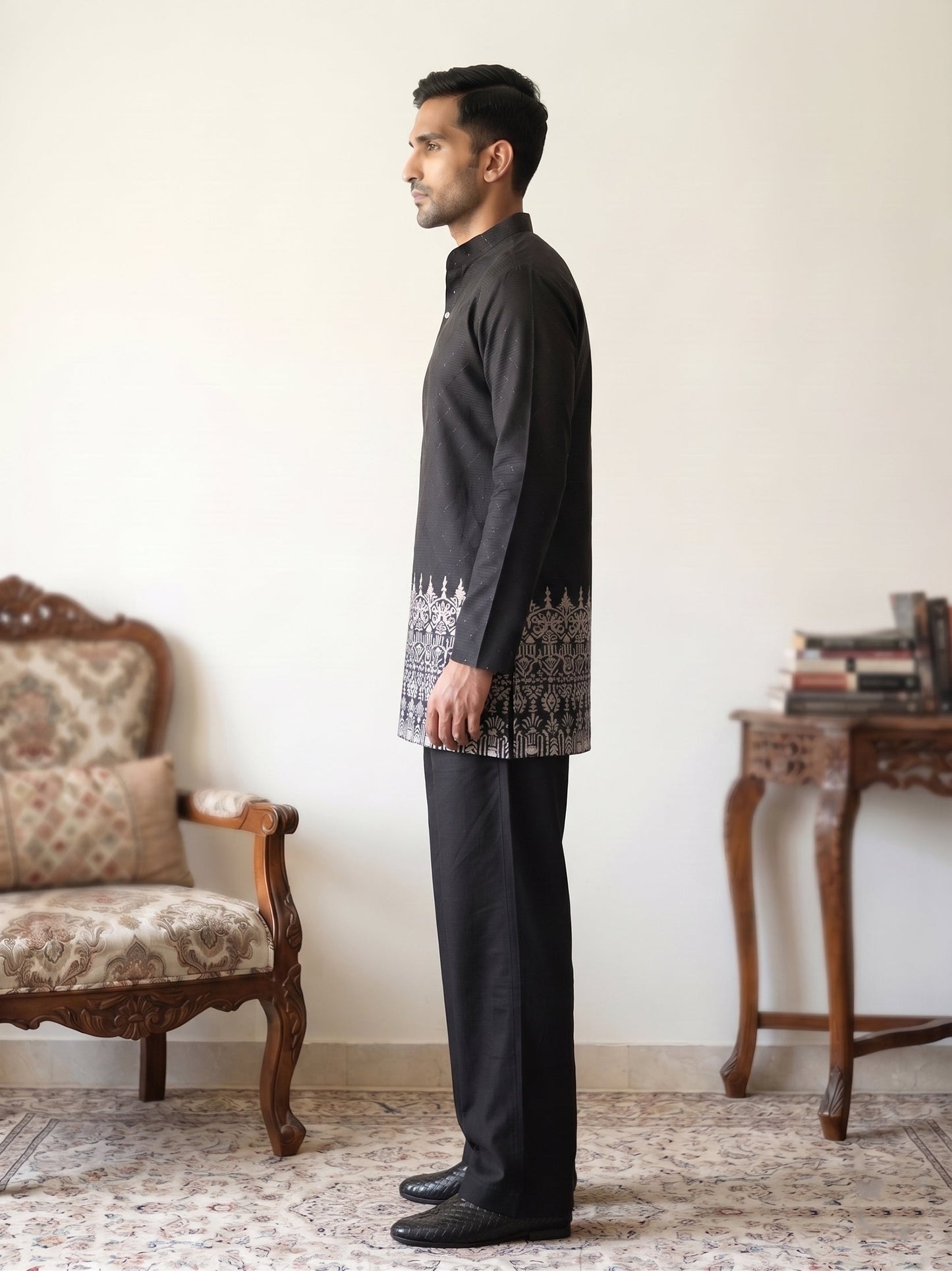 Men's Ethnic Printed & Thread Work Kurta with Korean Pants