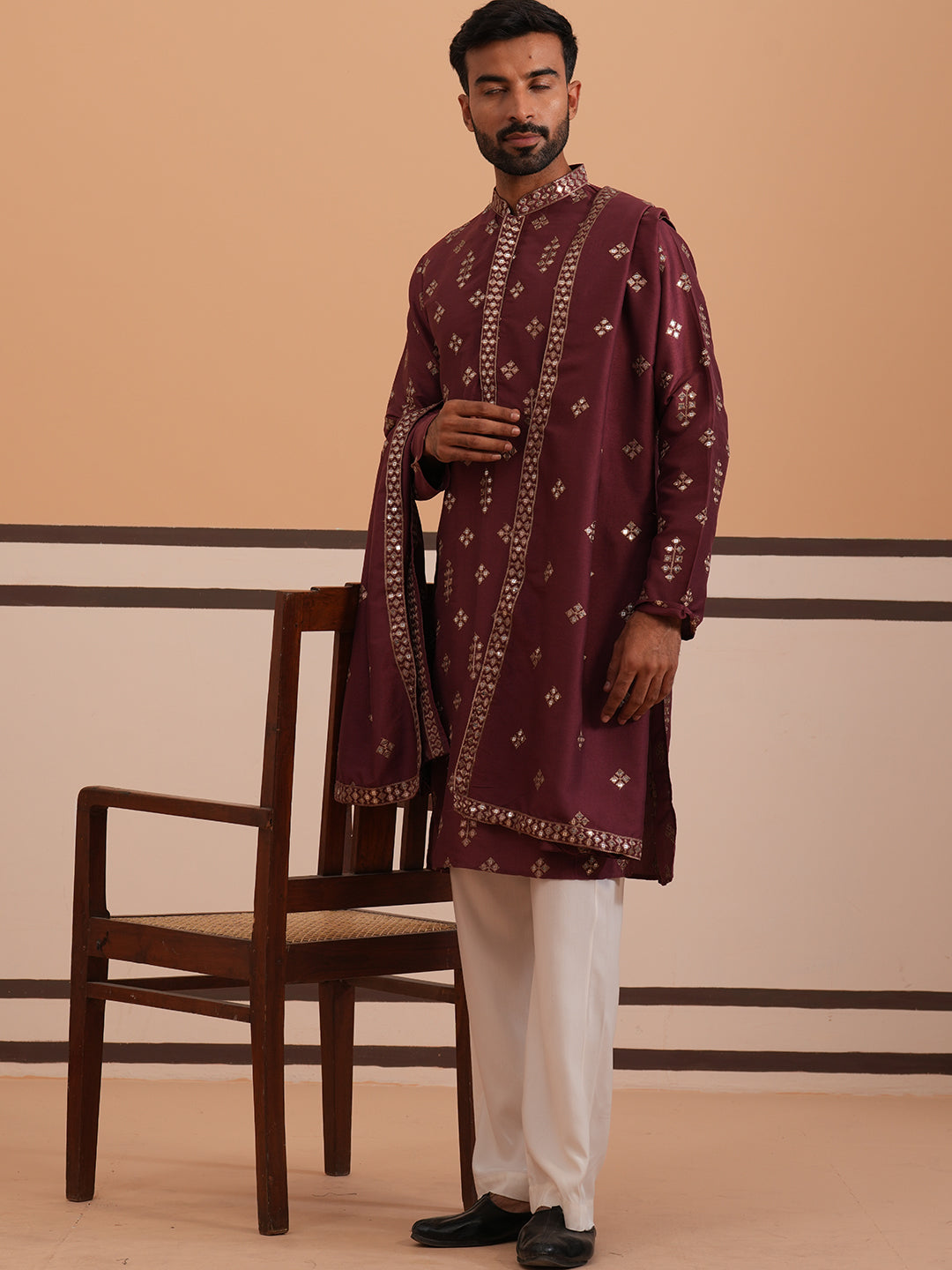 Silk Blend Embroidered Kurta Pyjama Set ( 65KP D-PJ11W 5355 D-PJ11W 5355Maroon )
