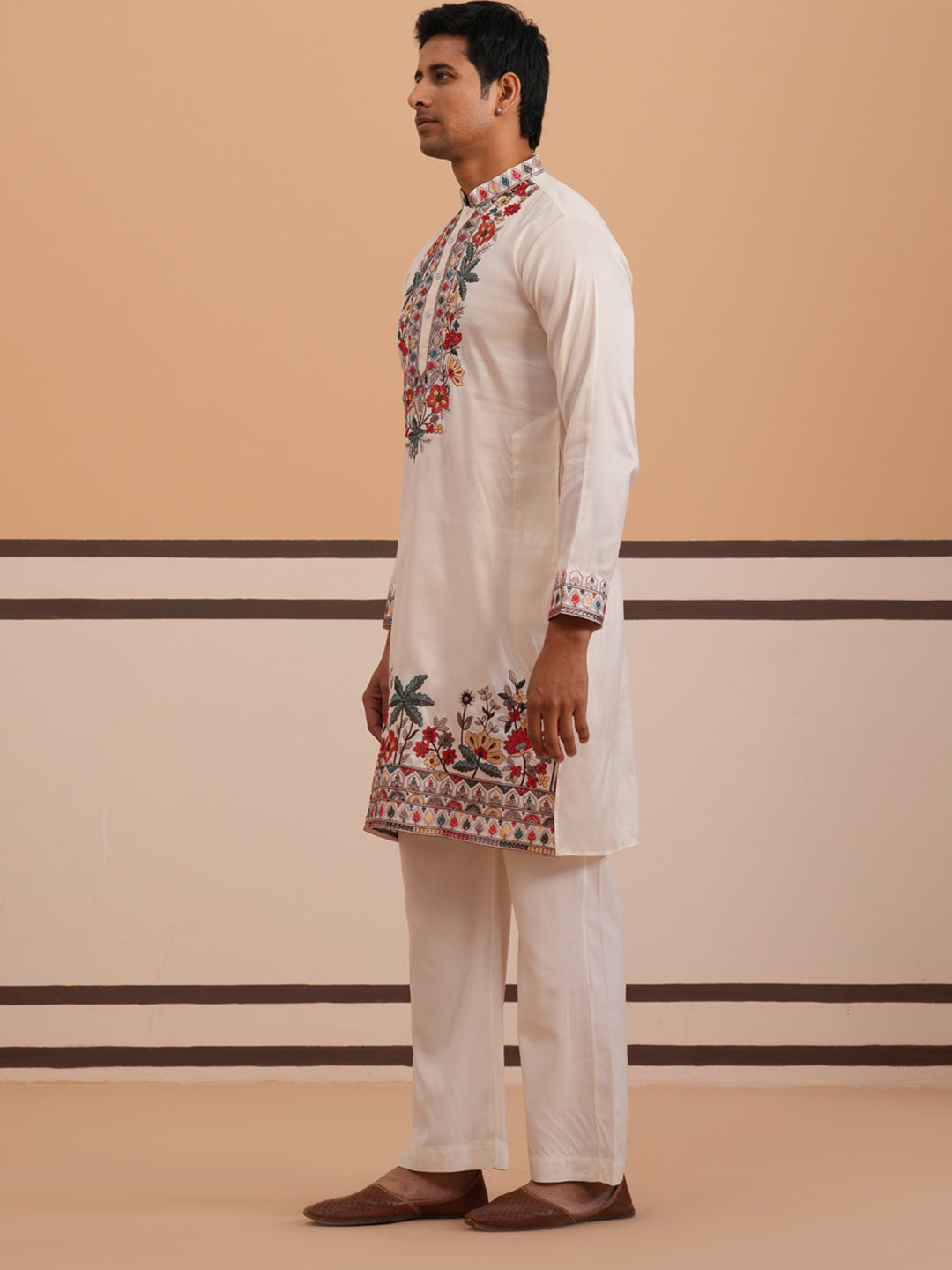 Floral Embroidered Silk Blend Kurta Set (65KP PJ11W 5356 White )