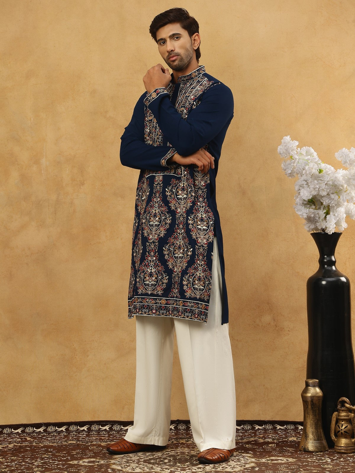 Embroidered Silk Blend Kurta Set ( 65KP PJ11W 5506Peacock )