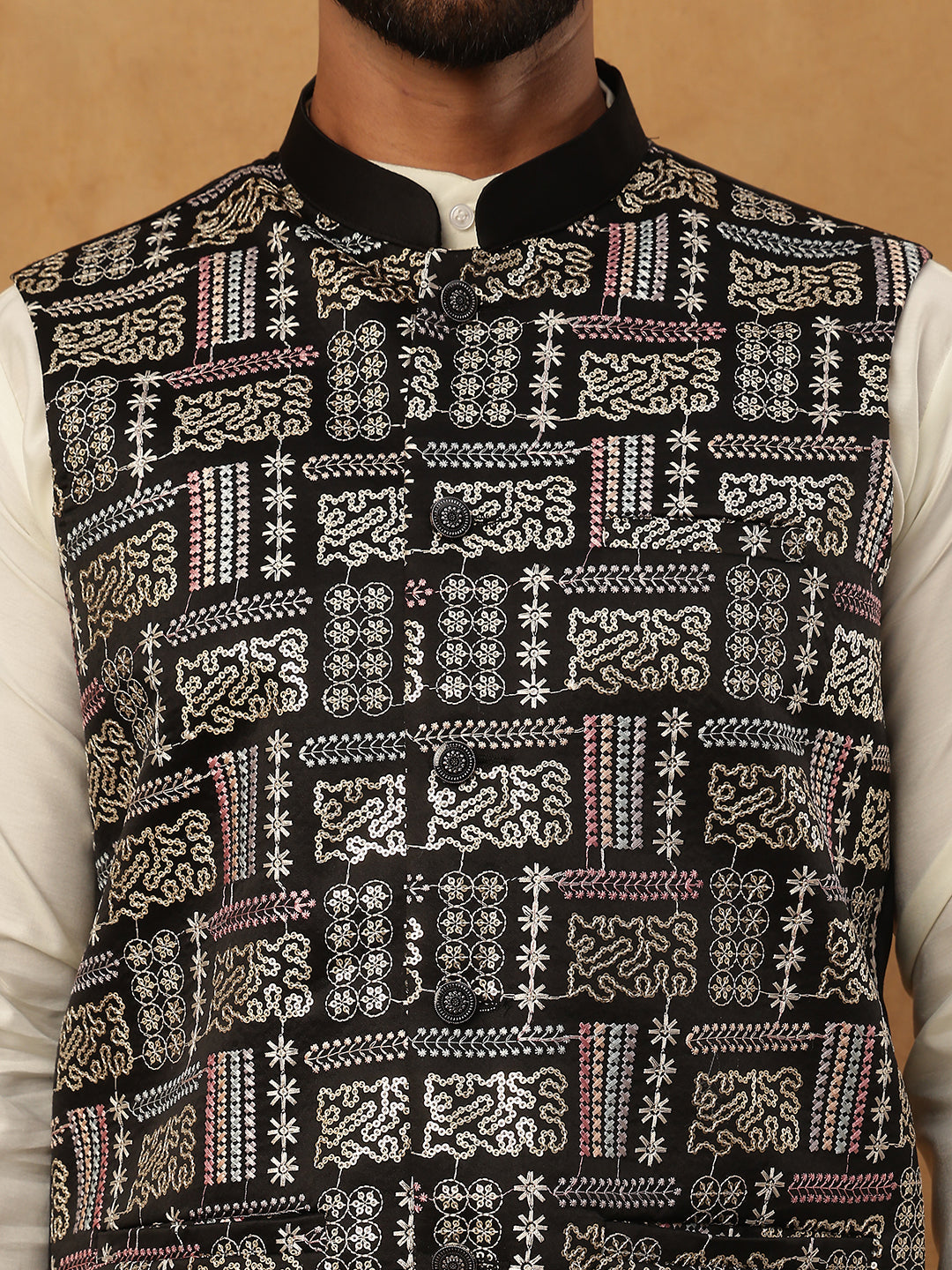 Men’s Silk Blend Embroidered Nehru Jacket (65WC 4150 Black )