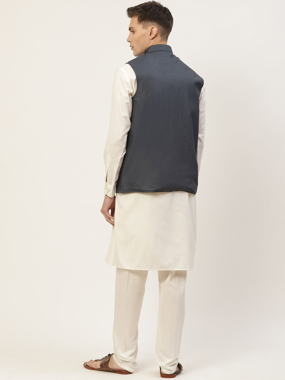 Men's Kurta Pyjama With Teal Blue Solid Nehru Jacket (JOKPWC W-F 4033 F )