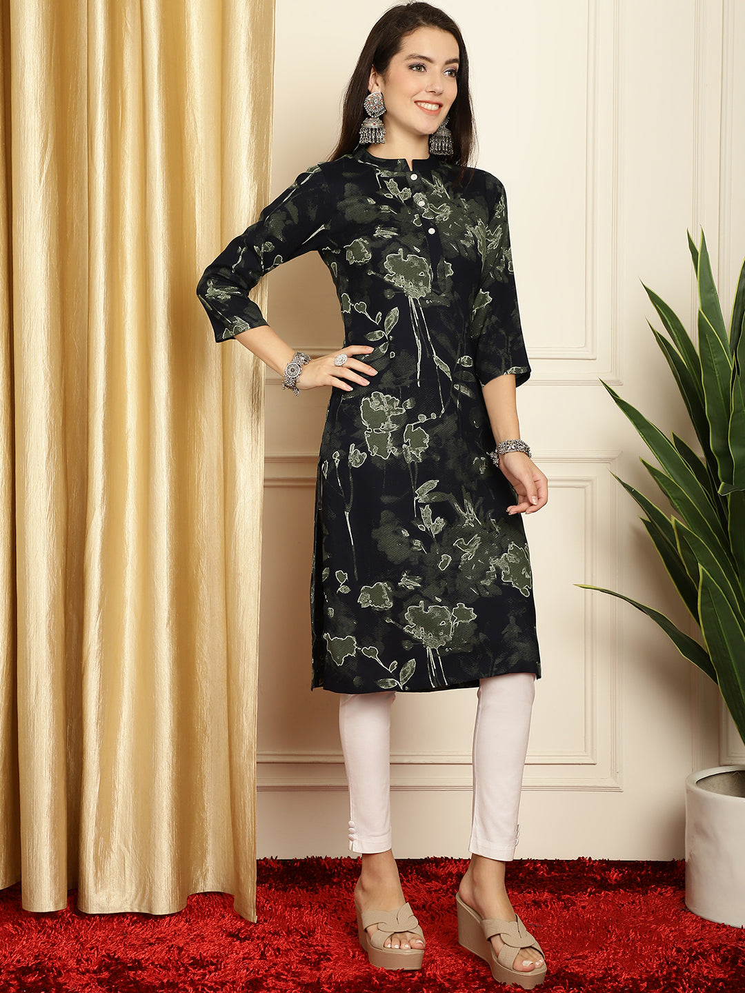 Floral Printed Straight Kurta ( ANKW 1539Navy )