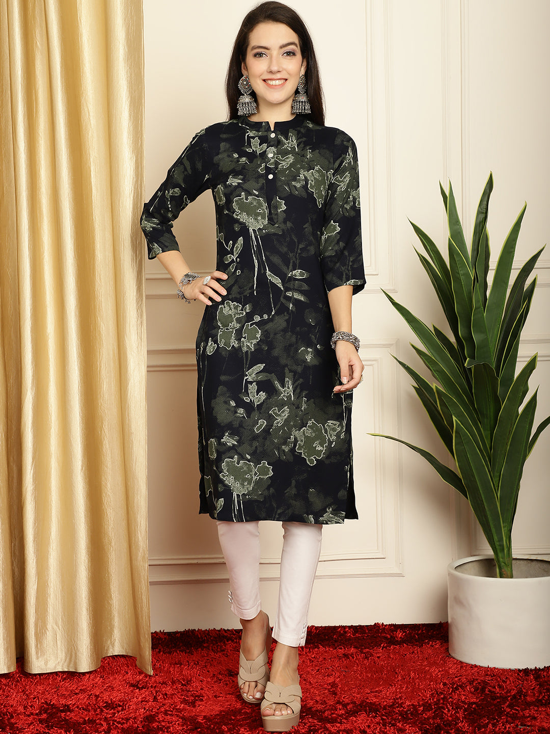 Floral Printed Straight Kurta ( ANKW 1539Navy )