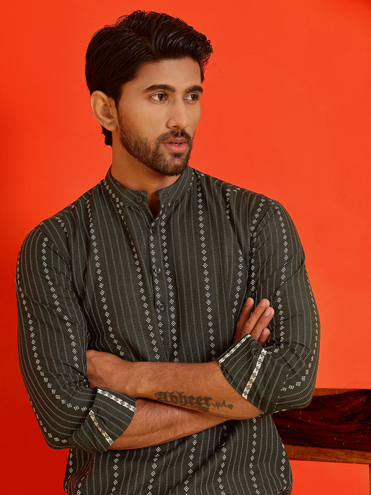 Men's Woven Design Short Kurta ( ANMKO 249Olive ) [RT] [K-8]
