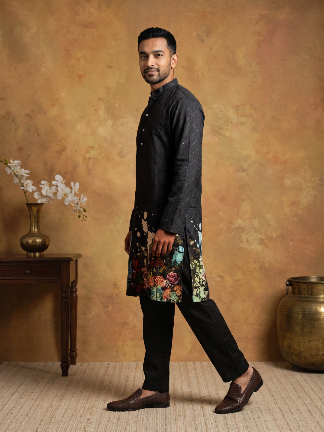 Floral Printed Black Kurta for Men ( ANMKO 266 Black )