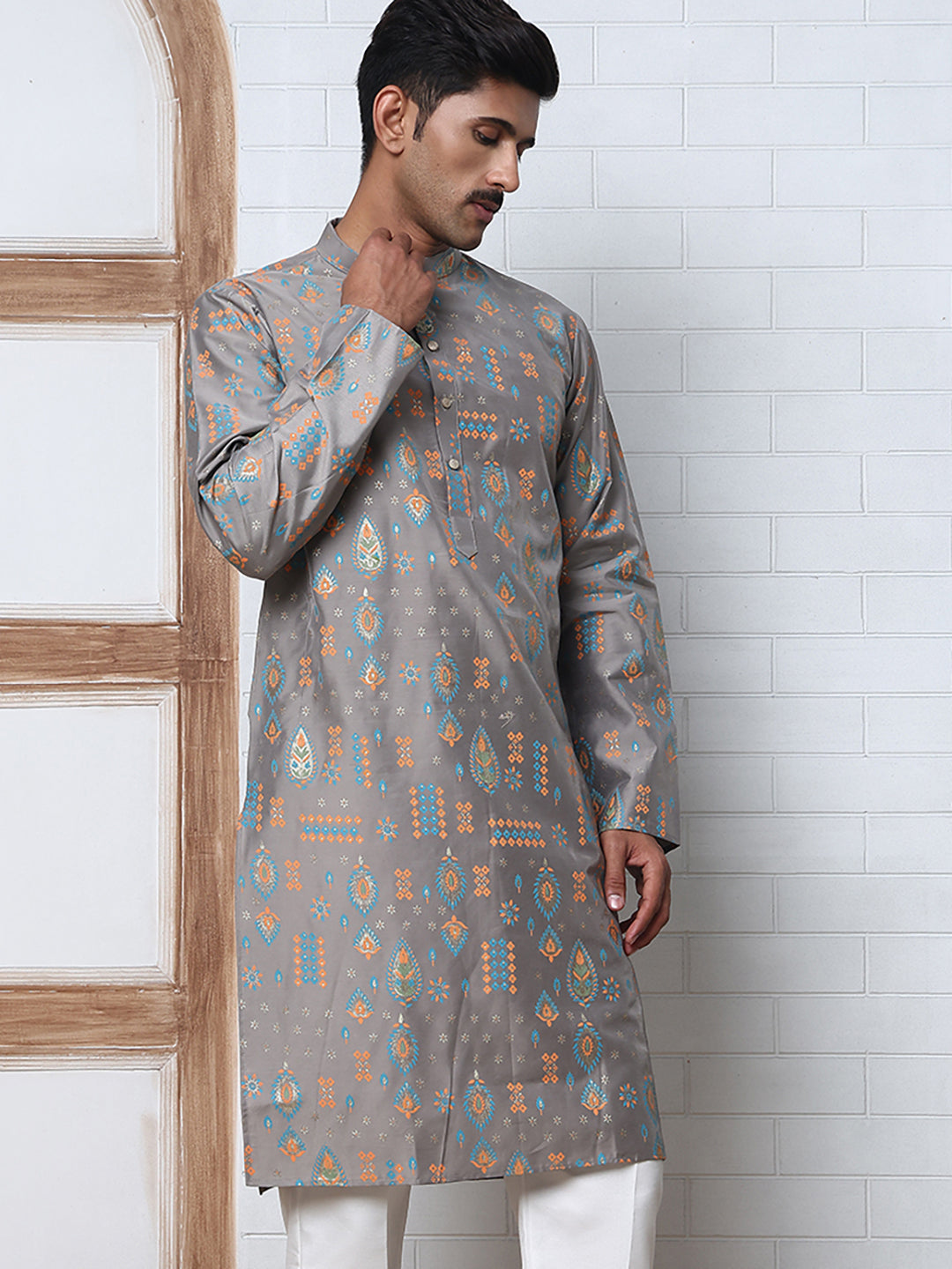 Foil Printed Cotton Blend Kurta Pyjama Set ( ANMKP W 281Grey )