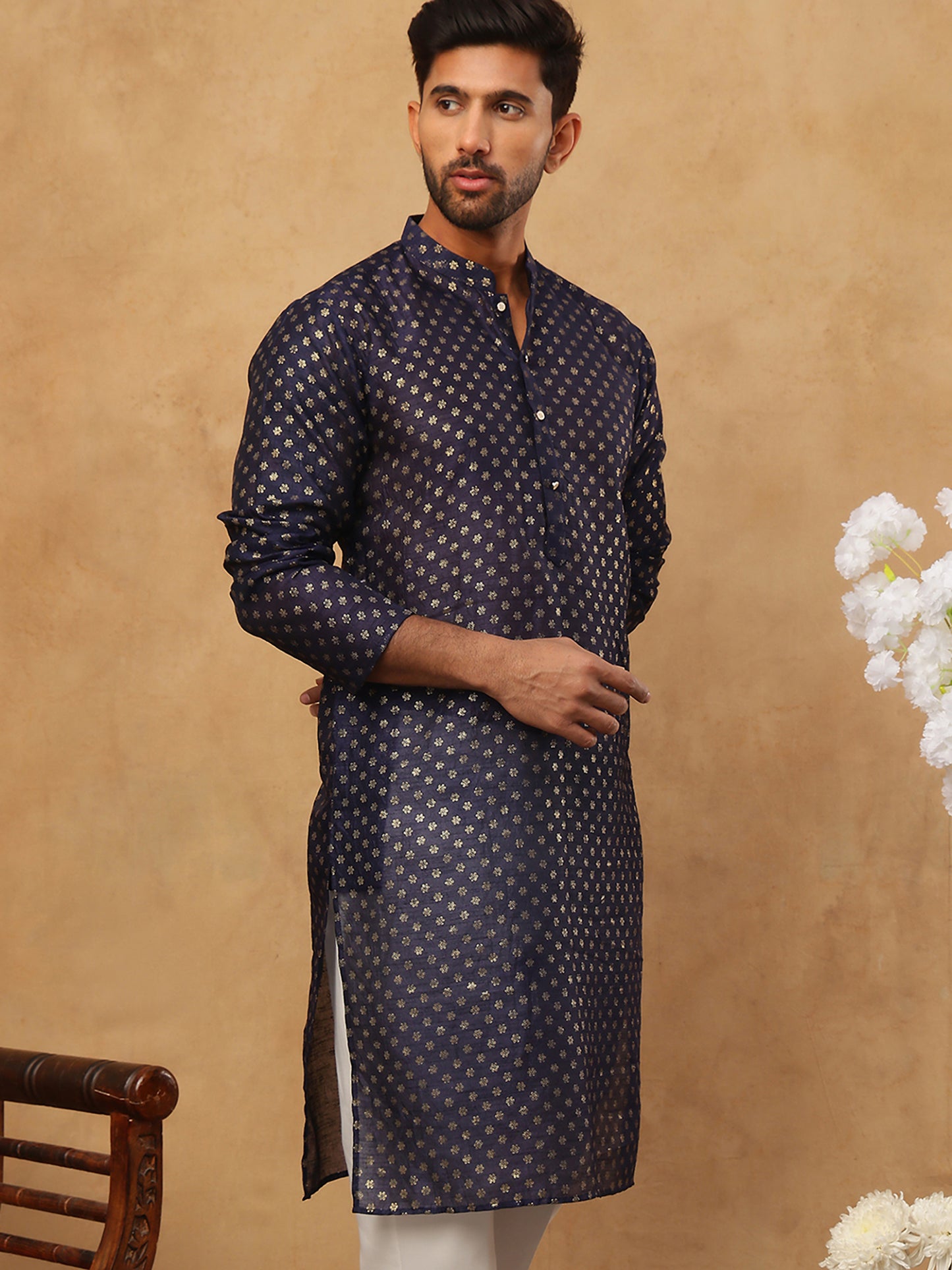 Men Silk Blend Printed Kurta ( ANMKO 309Navy )