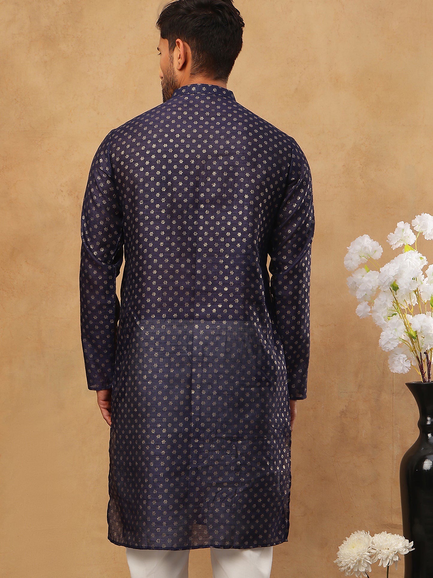 Men Silk Blend Printed Kurta ( ANMKO 309Navy )