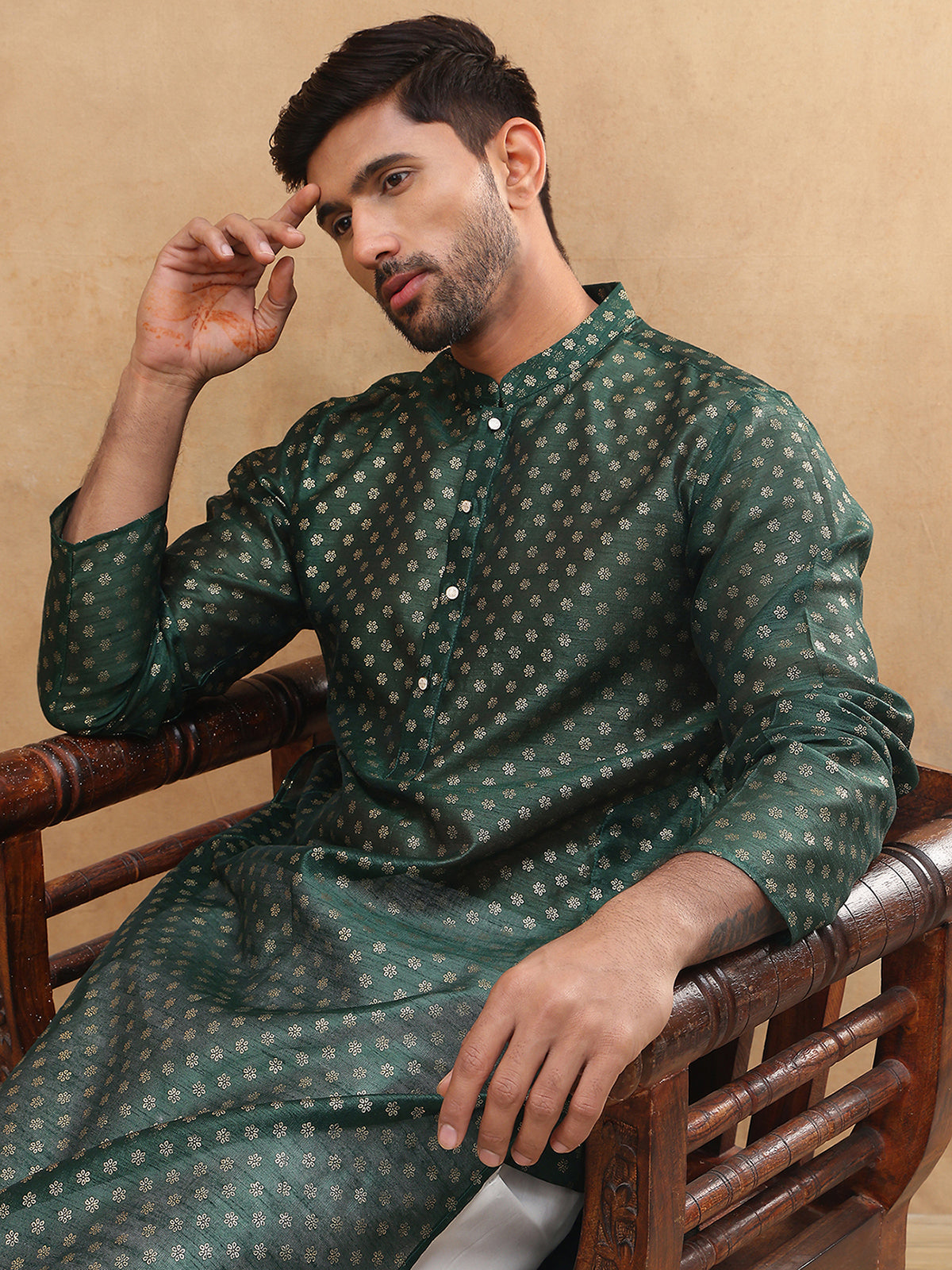 Men Silk Blend Printed Kurta ( ANMKO 309Olive )